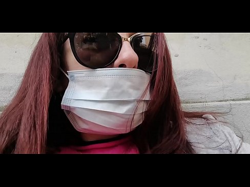❤️ Nicoletta na-abọ ọbọ n'ahụ onye agbata obi ya na pees n'ime ebe a na-adọba ụgbọala ya (Special Covid19 Italian Quarantine) Anal video ❌