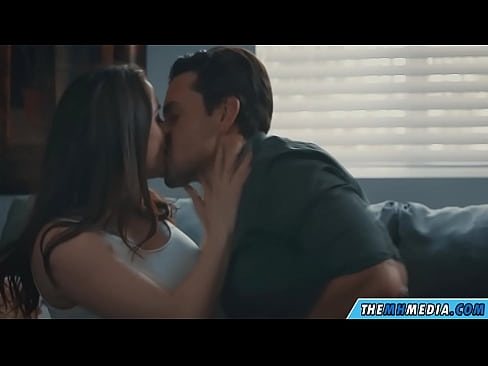 ❤️ Mmekọahụ ịhụnanya na ezigbo nne busty Anal video ❌